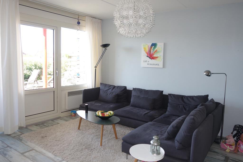 Duinzicht, Amelander Paradijs, Zonnig 6 Persoons Appartement Met Groot Terras Op De Begane Grond, Vrij Uitzicht, Upgrade 2024 Buren  Luaran gambar